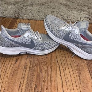 Nike Zoom Pegasus 35 series